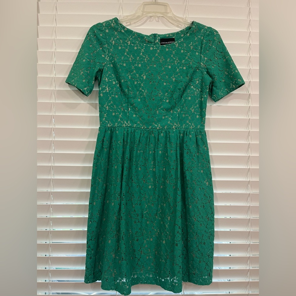 Cynthia Rowley Kelly green lace dress